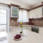 Apartman Tzofa's *