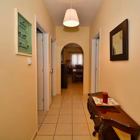 Tzofa's Apartamento Ermioni