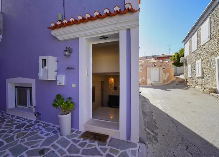 Tzofa's Apartment Ermioni