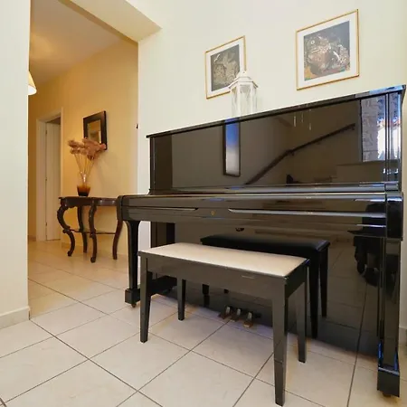 Tzofa's Appartement *