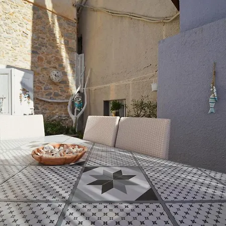 Tzofa's * Ερμιόνη