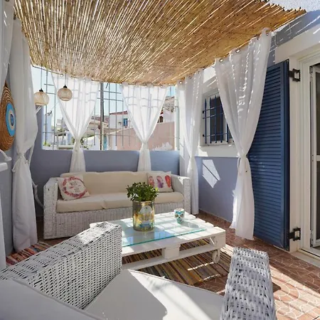 Διαμέρισμα Tzofa's *