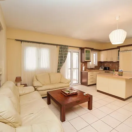 Διαμέρισμα Tzofa's