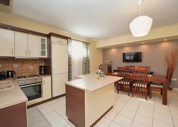 Tzofa's Appartement *